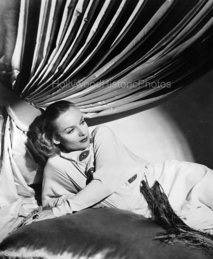 Carole Lombard 1938.jpg
